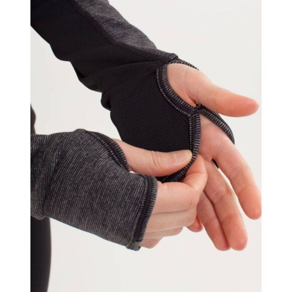 LULULEMON ATHLETICA Switch Back 1/2 Zip Pullover Jacket Size 4 'Reversible' - Picture 4 of 10